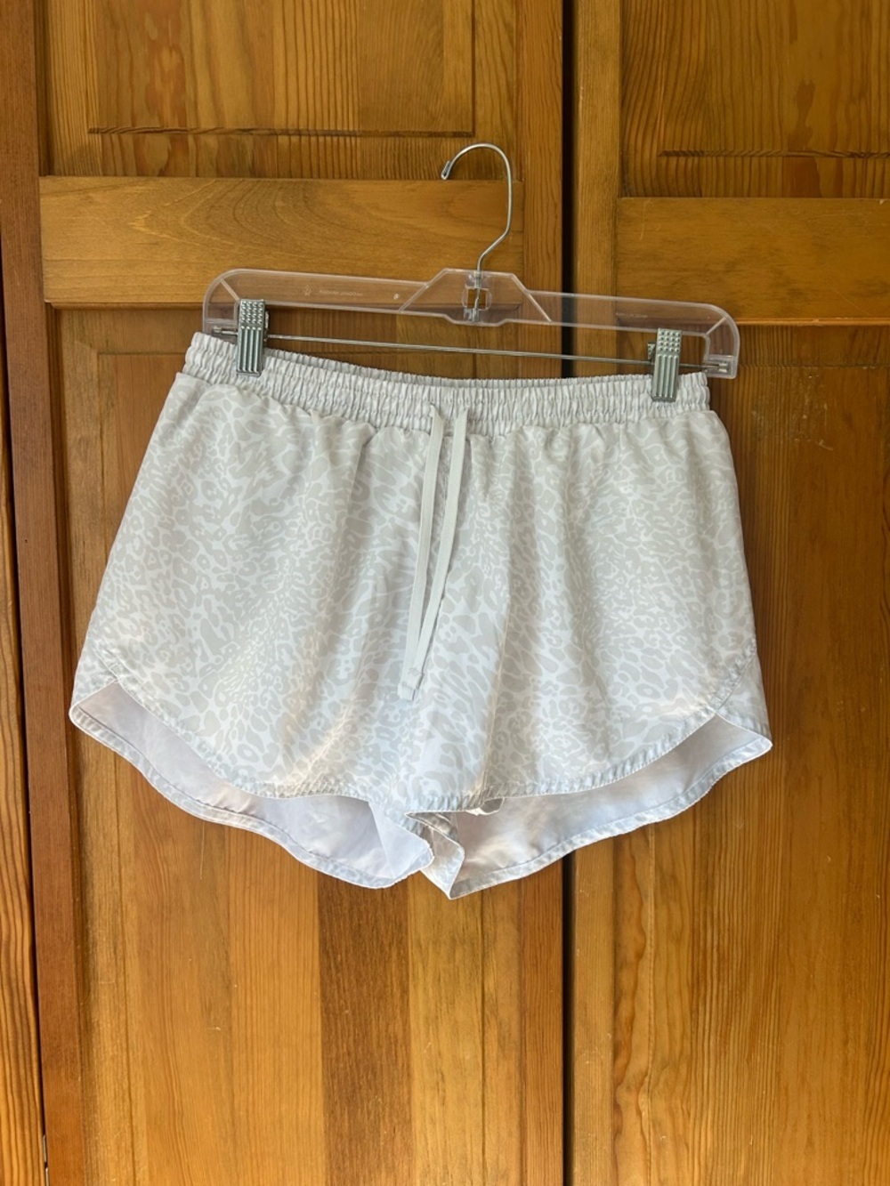 Old Navy Active Light Beige Drawstring Athletic Shorts